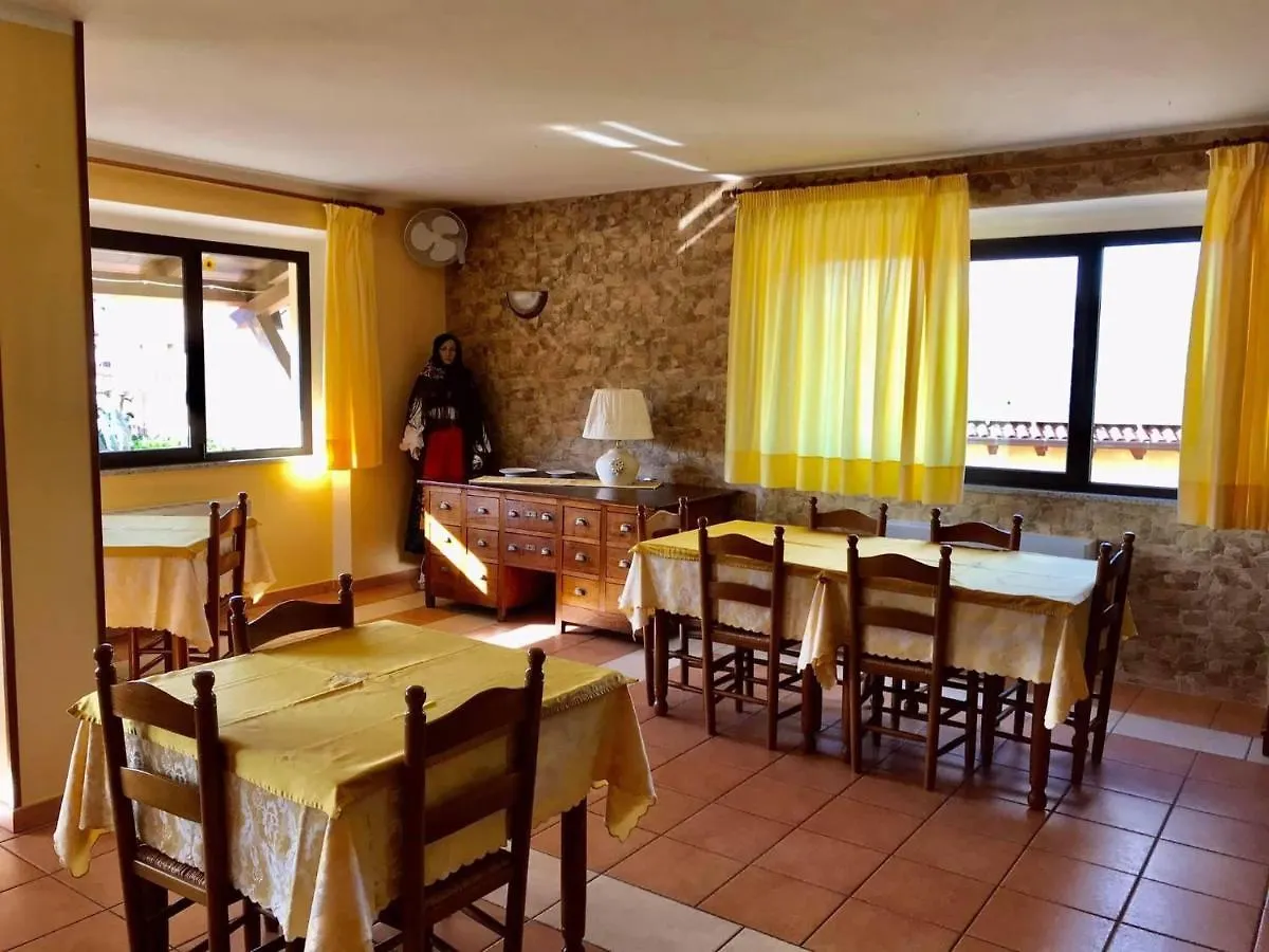 Hotel Belvedere Tonara 0*,  איטליה